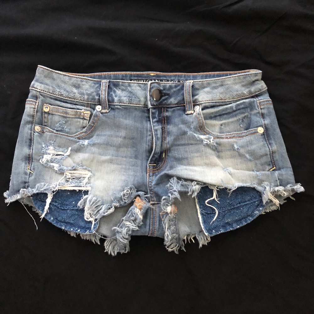 Light denim booty shorts